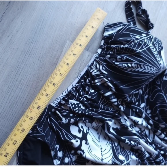 Gottex black and white tropical one piece swimsuit - Picture 12 of 13